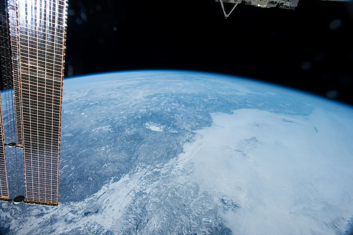 ISS042-E-52932 - View of Earth