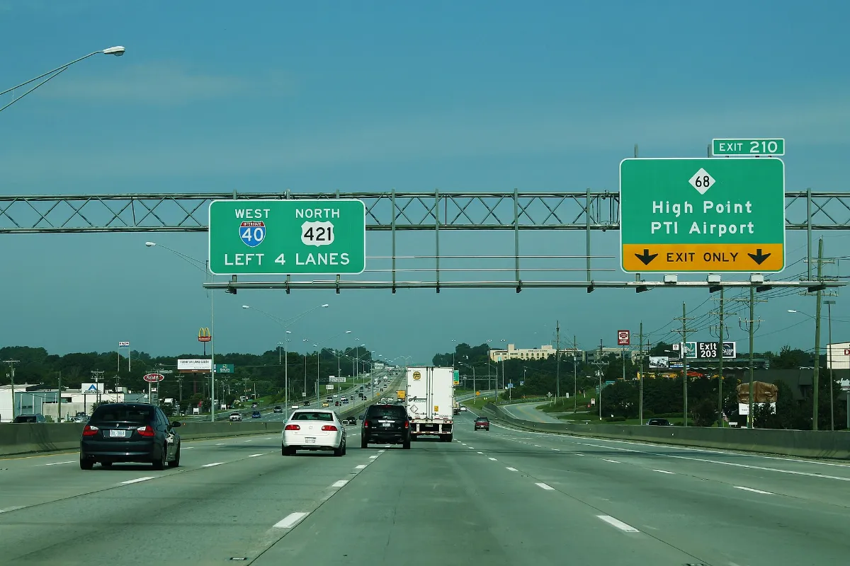 I-40 West - Exit 210 - NC68 (29640736448)