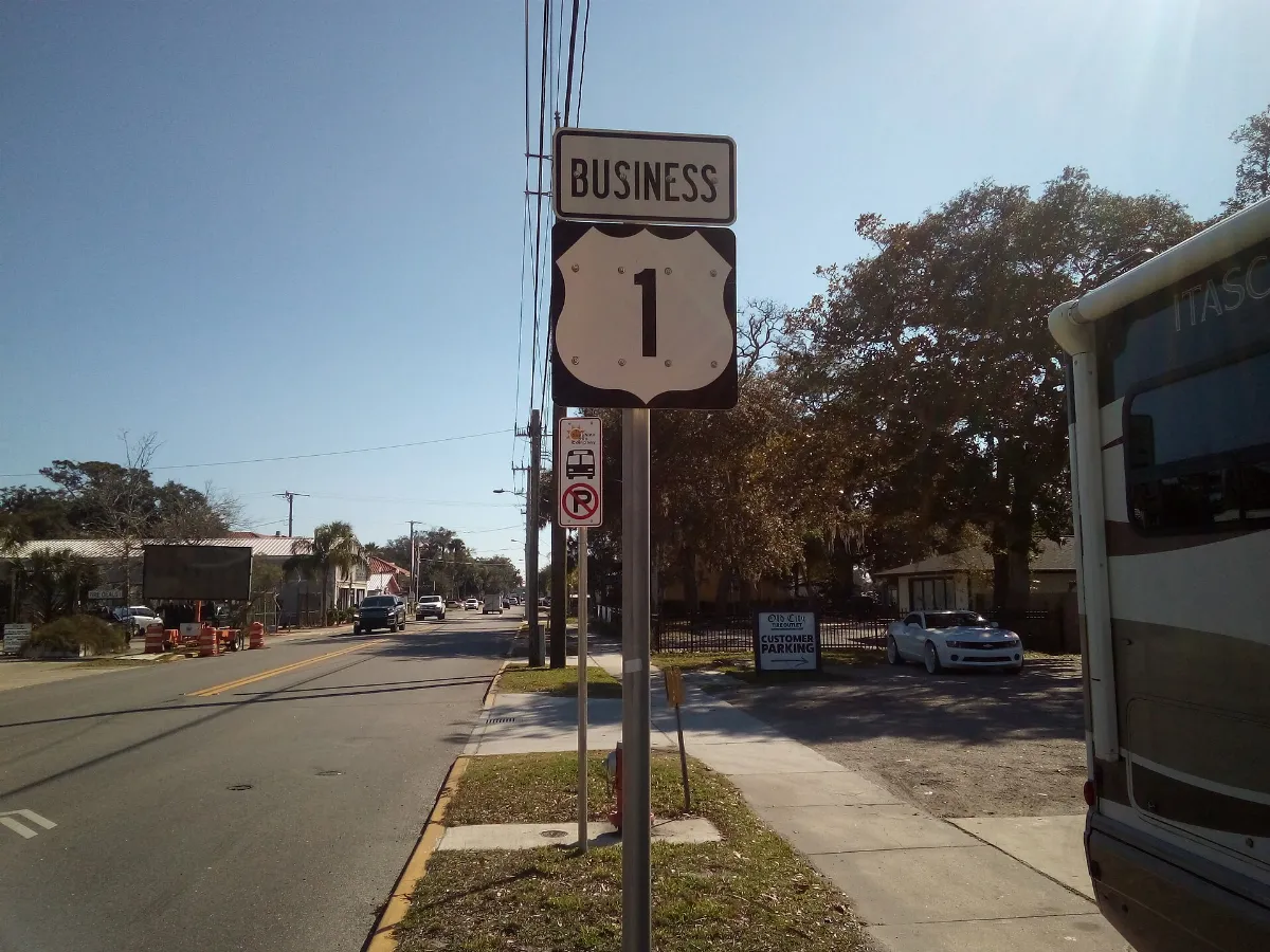 SB US BUS 1 @ Old City Tire in St Augustine