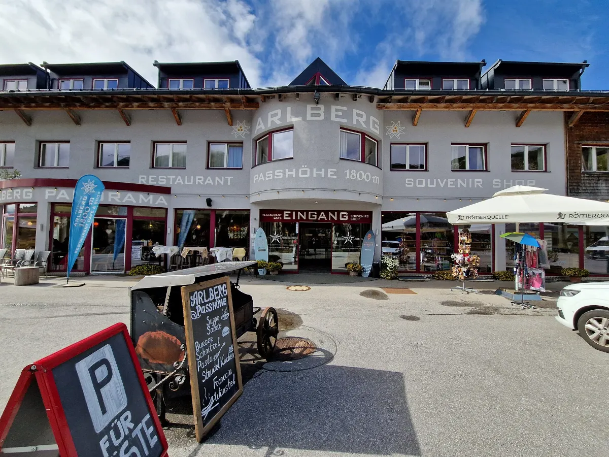 Arlbergstraße Passhöhe 01