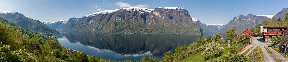 Aurlandsfjord (18029496552)