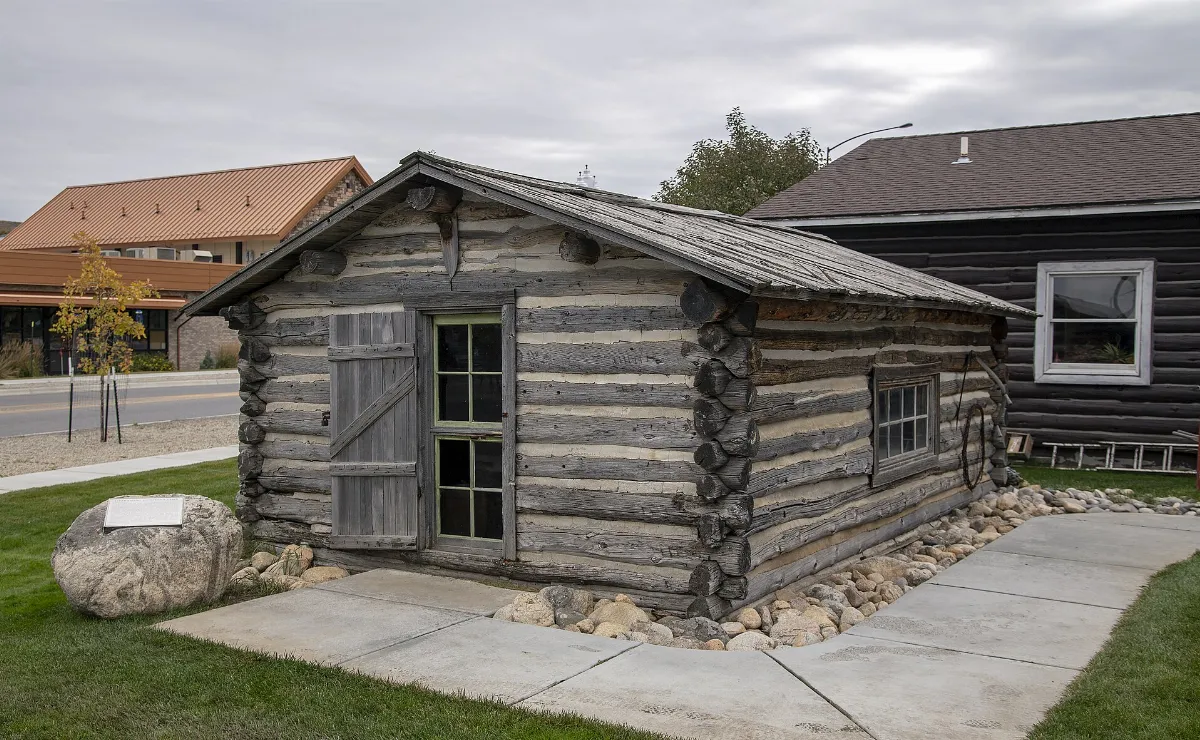 Johnson cabin Red Lodge MT1