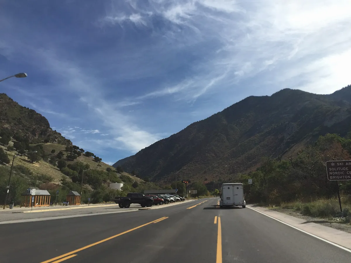 2015-09-29 11 31 32 View east along Big Cottonwood Canyon Road (Utah State Route 190) about 2.0 miles east of Interstate 215 in Cottonwood Heights, Utah