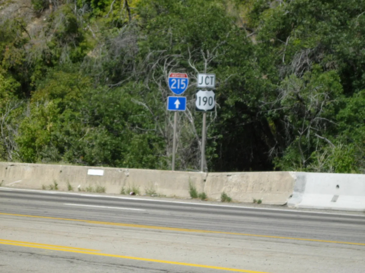 Error "US-190" Shield at the West end of UT-210 - panoramio