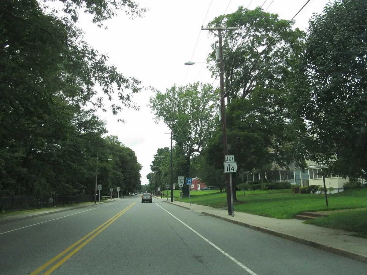 Rhode Island State Route 122 - 10290551243