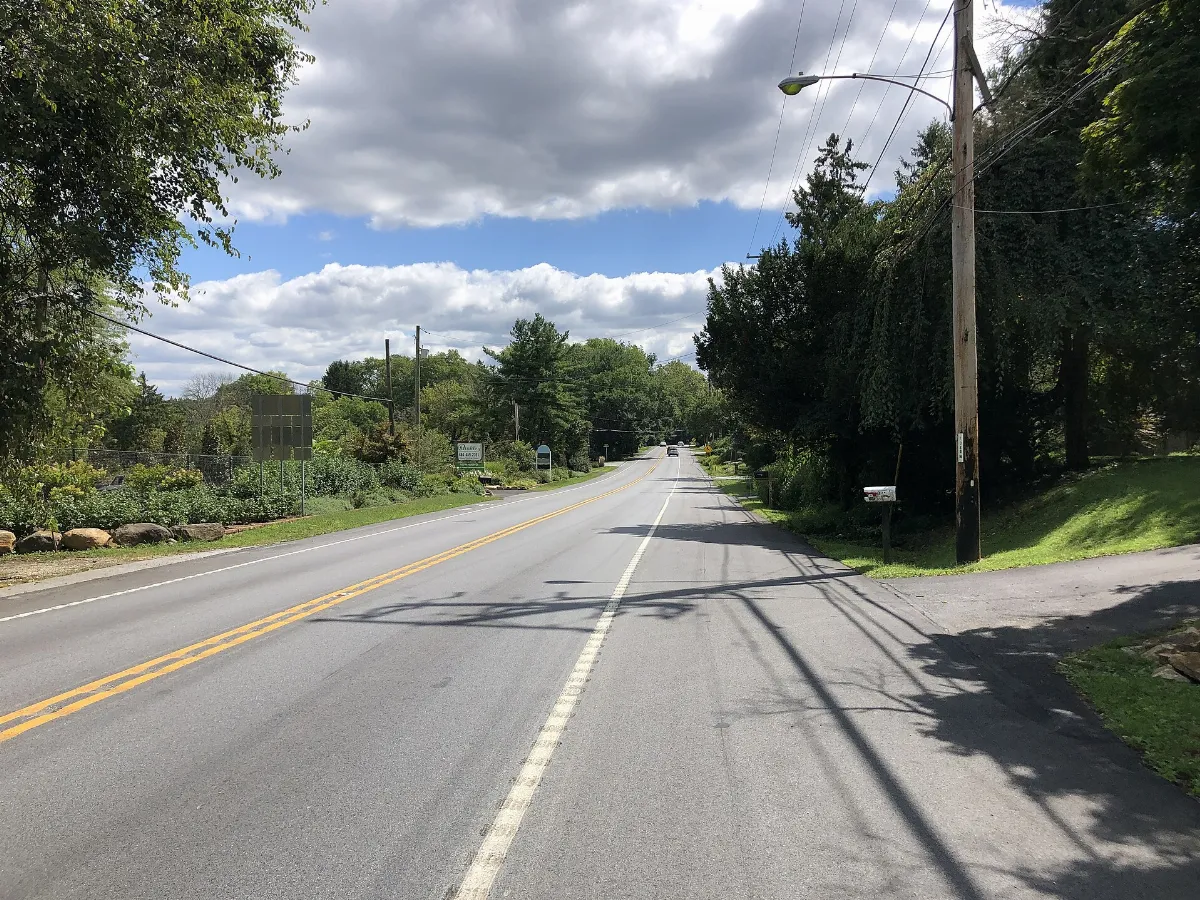 2022-09-08 13 01 23 View south along Pennsylvania State Route 52 (Kennett Pike) just south of U.S. Route 1 (Baltimore Pike) in Kennett Township, Chester County, Pennsylvania