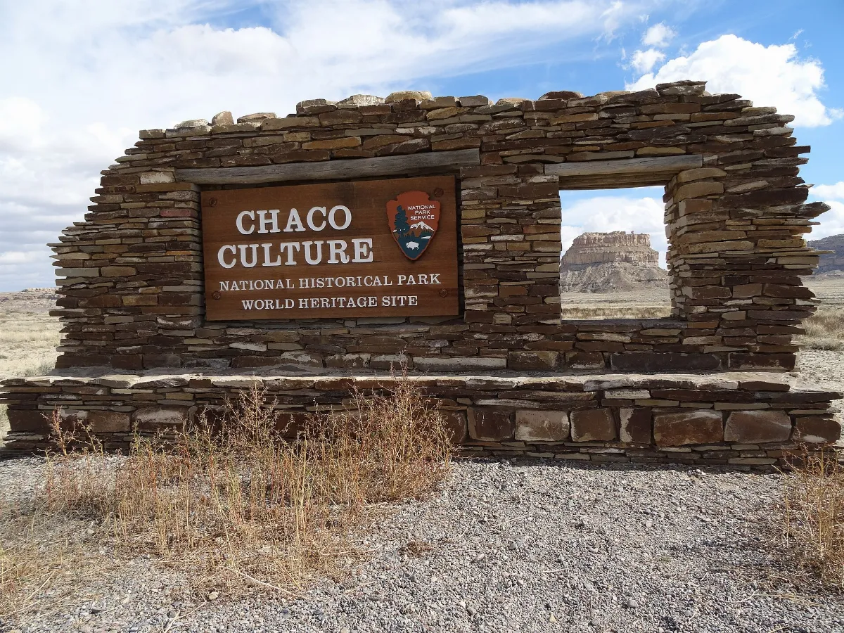 Chaco Canyon Road