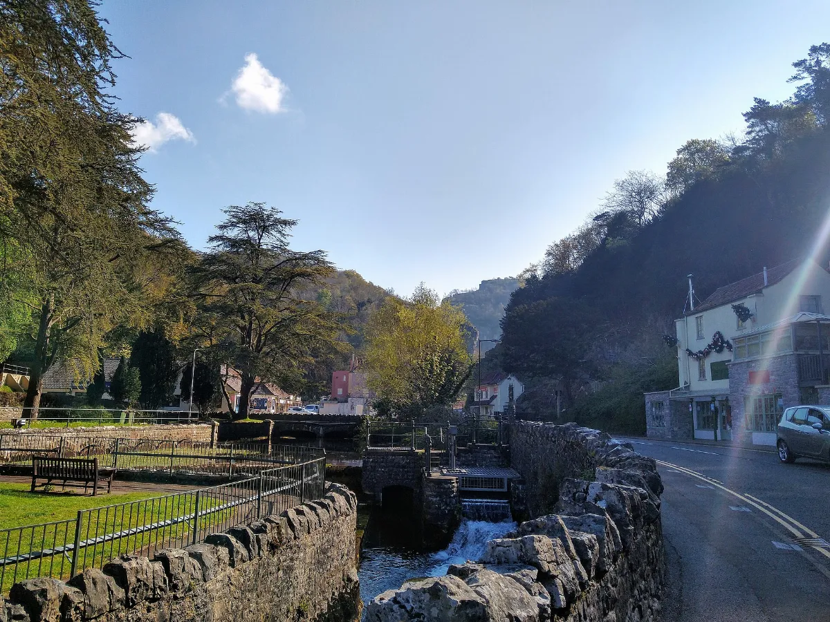 The Cliffs, Cheddar - geograph.org.uk - 6960876