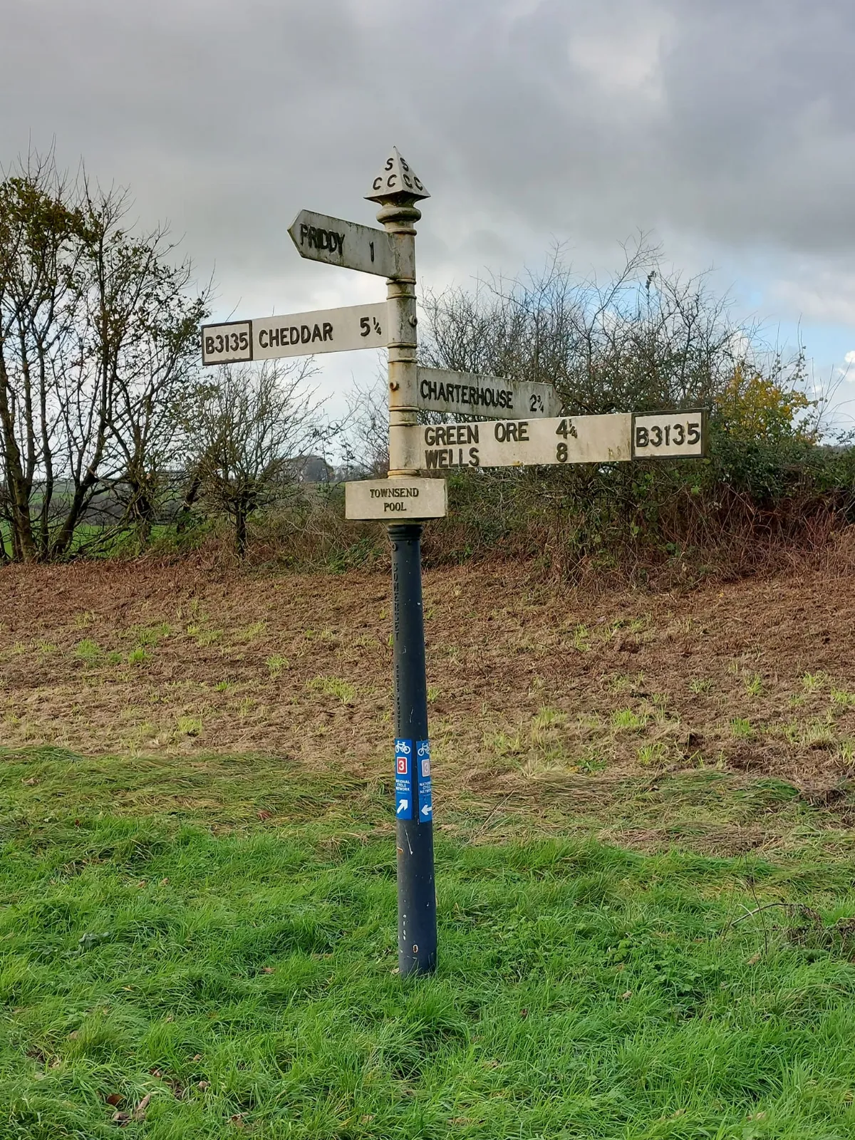 Direction Sign - Signpost on Plummer's Lane near Priddy - geograph.org.uk - 7346729