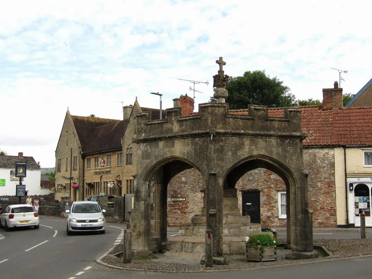 Cheddar - Market Cross - geograph.org.uk - 7858419