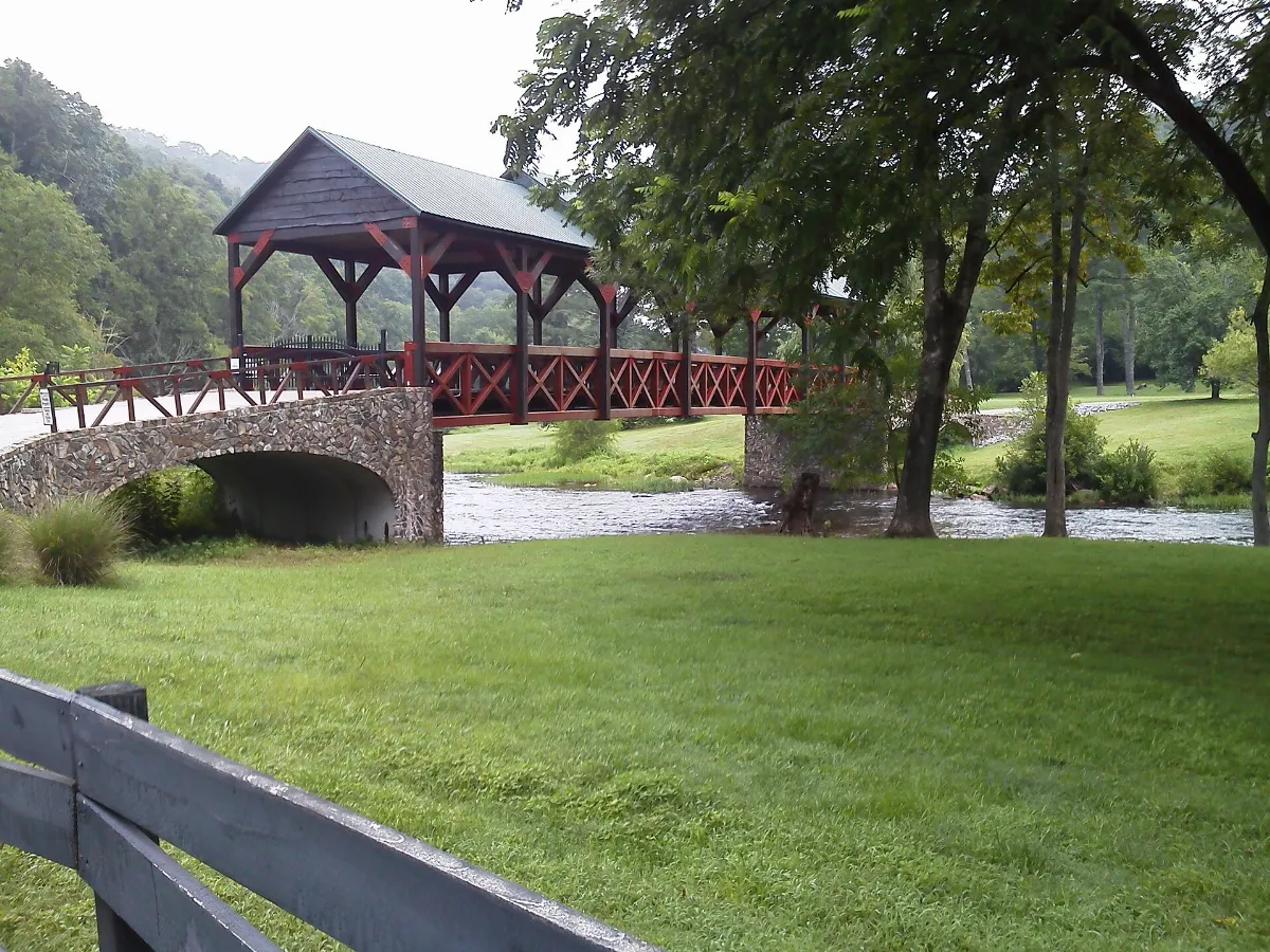 Smokey Mountains - panoramio