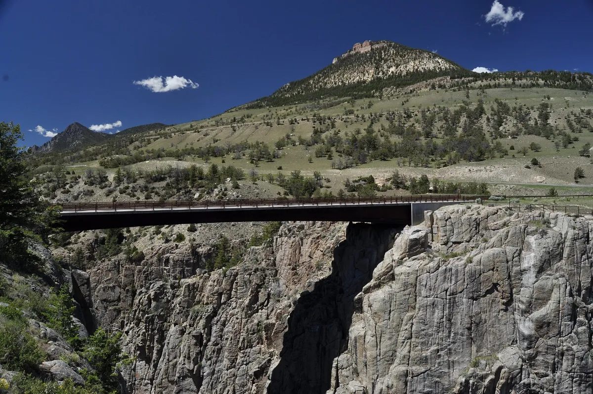 Npnht-sunlight-creek-bridge-chief-joseph-scenic-by-way-062013-rogermpeterson-001 (50903120437)