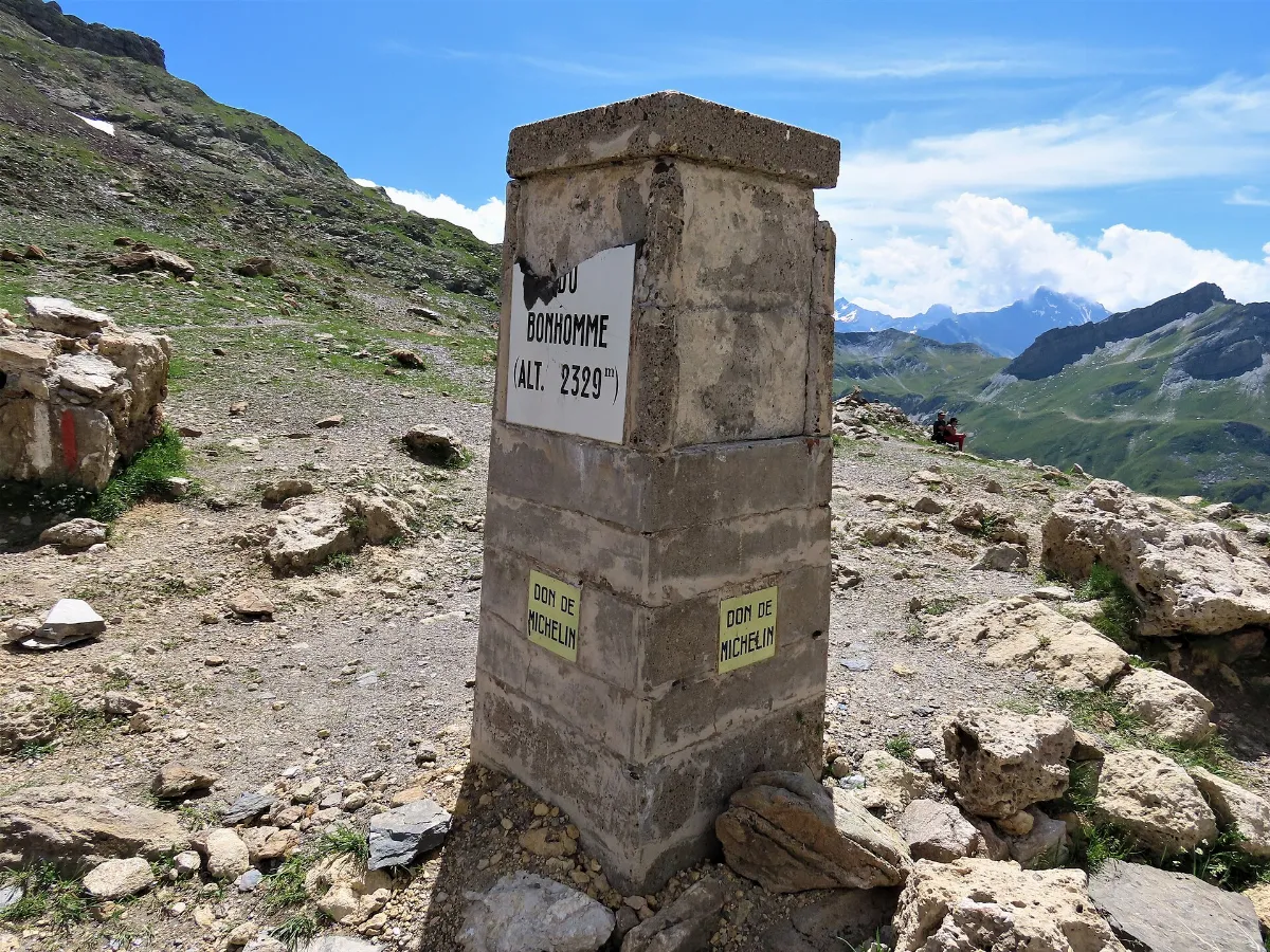 Borne Michelin @ Col du Bonhomme 02