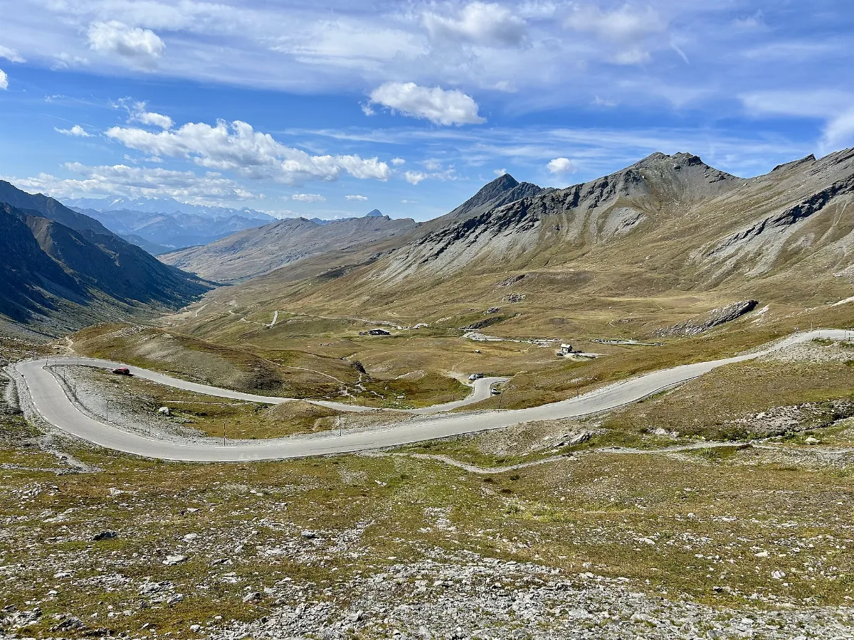 Podjazd na przełęcz Col Agnel -- Colle dell'Agnello od strony francuskiej (2025-08-23)