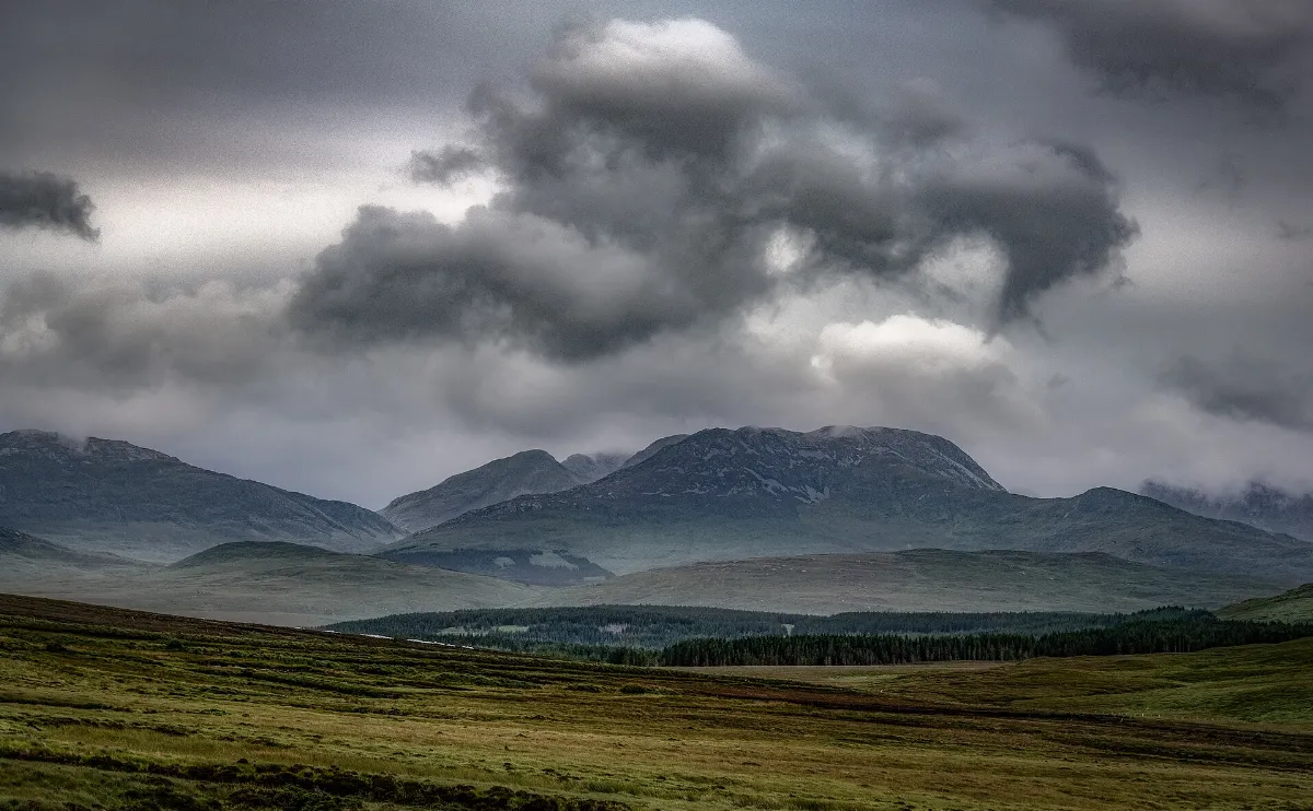 County Galway, Ireland - Landscape with Cloud (47744474011)
