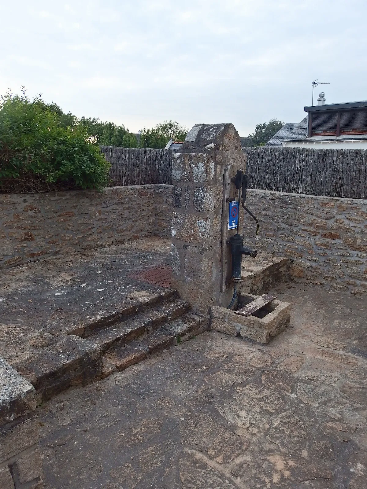 Fontaine de saint julien à quiberon