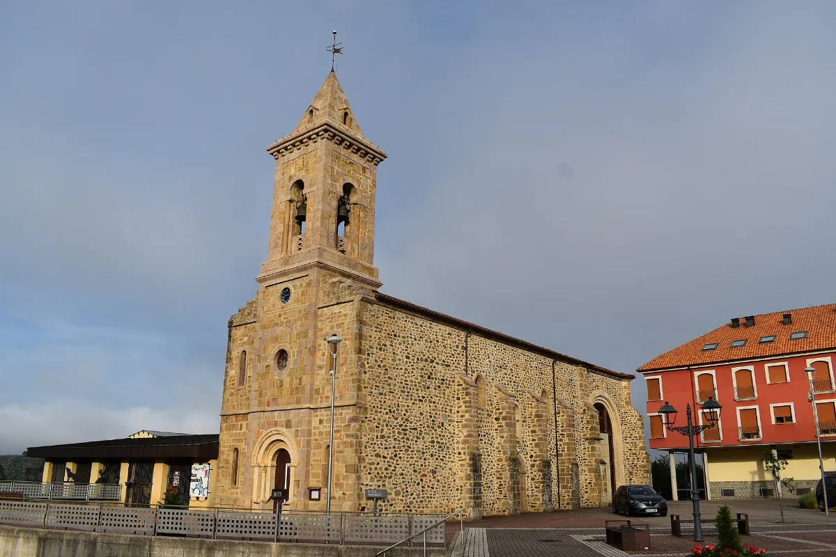 Igrexa de Santa Águeda de Riaño 2