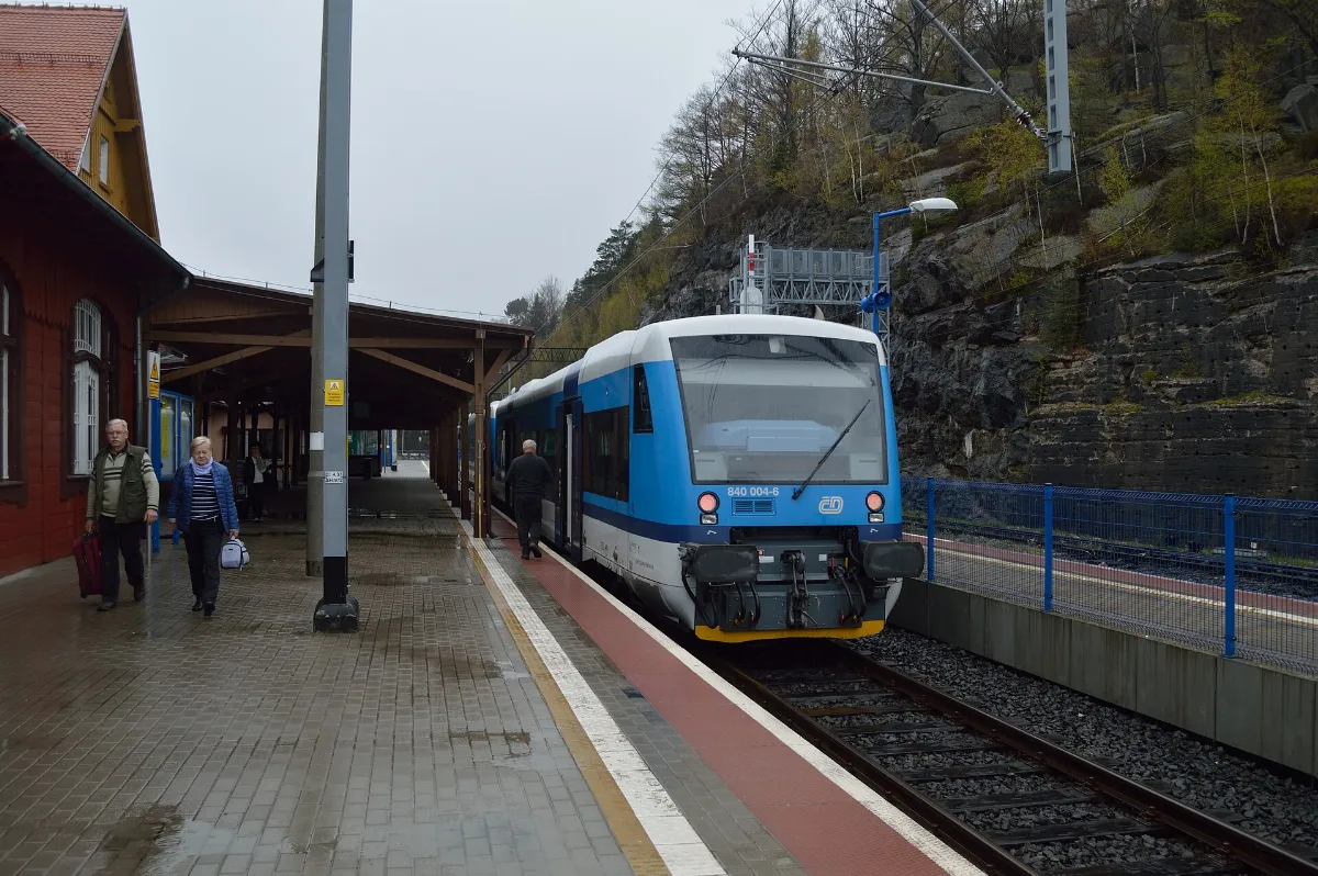 04.05.16 Szklarska Poręba Góra 840.004 and 840.012 (27032679505)