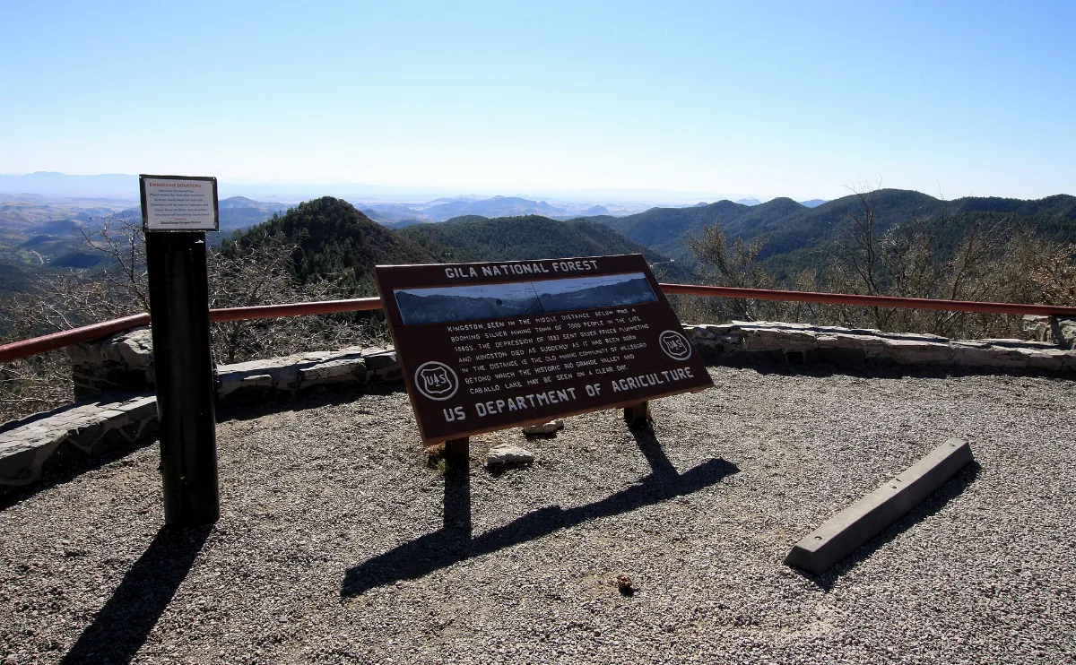 Emory Pass Observation Site (5587928132)