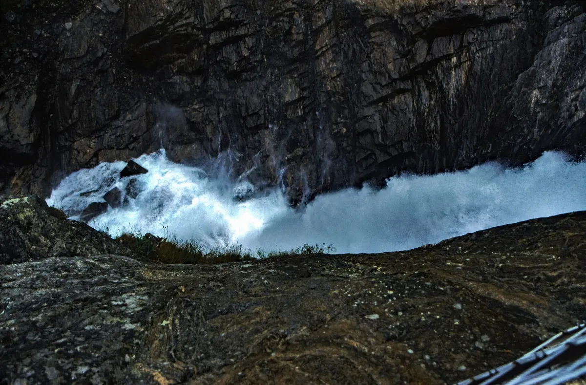 Norwegen 1998 (270) Øvstebrufossen (32775766768)