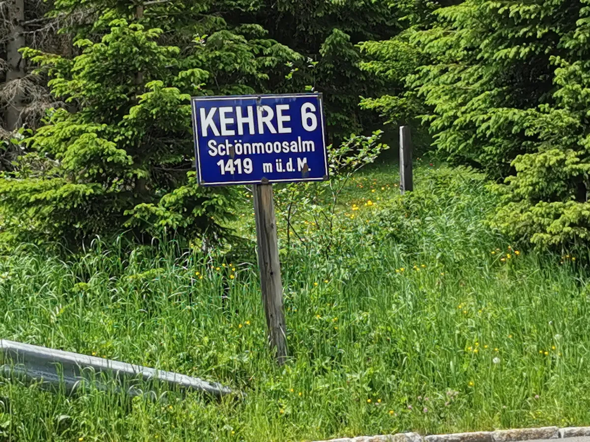 AUT — Salzburger Land — Bezirk Zell am See — Gemeinde Krimml (Gerlospass, Schild Kehre 6) 2021