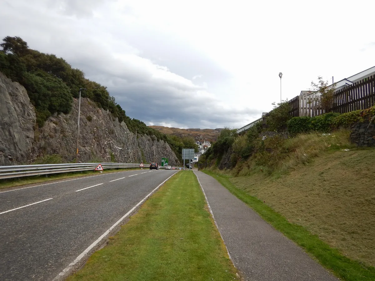 A87 entering Kyle of Lochalsh - geograph.org.uk - 5176806
