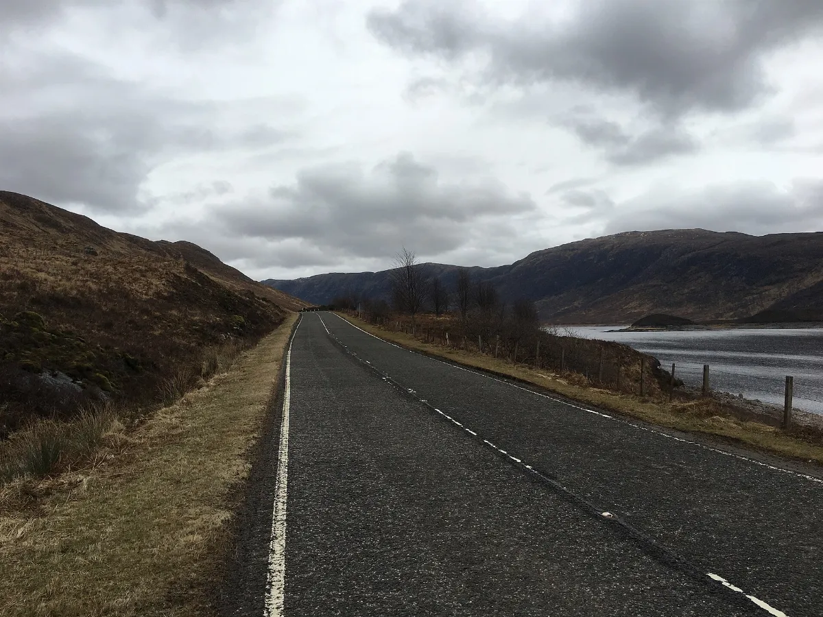 A87 alongside Loch Cluanie - geograph.org.uk - 7435262