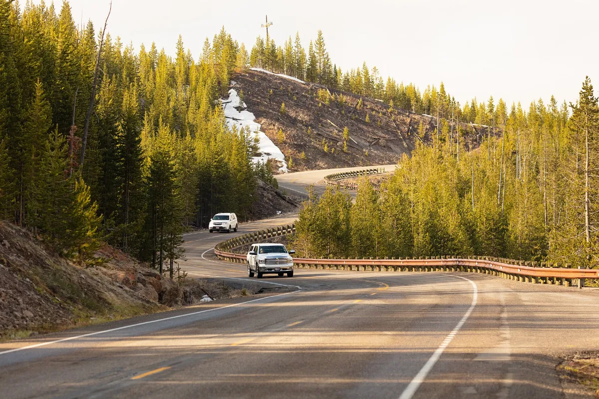 Grand Loop Road headed northbound from Madison Junction (51194218356)