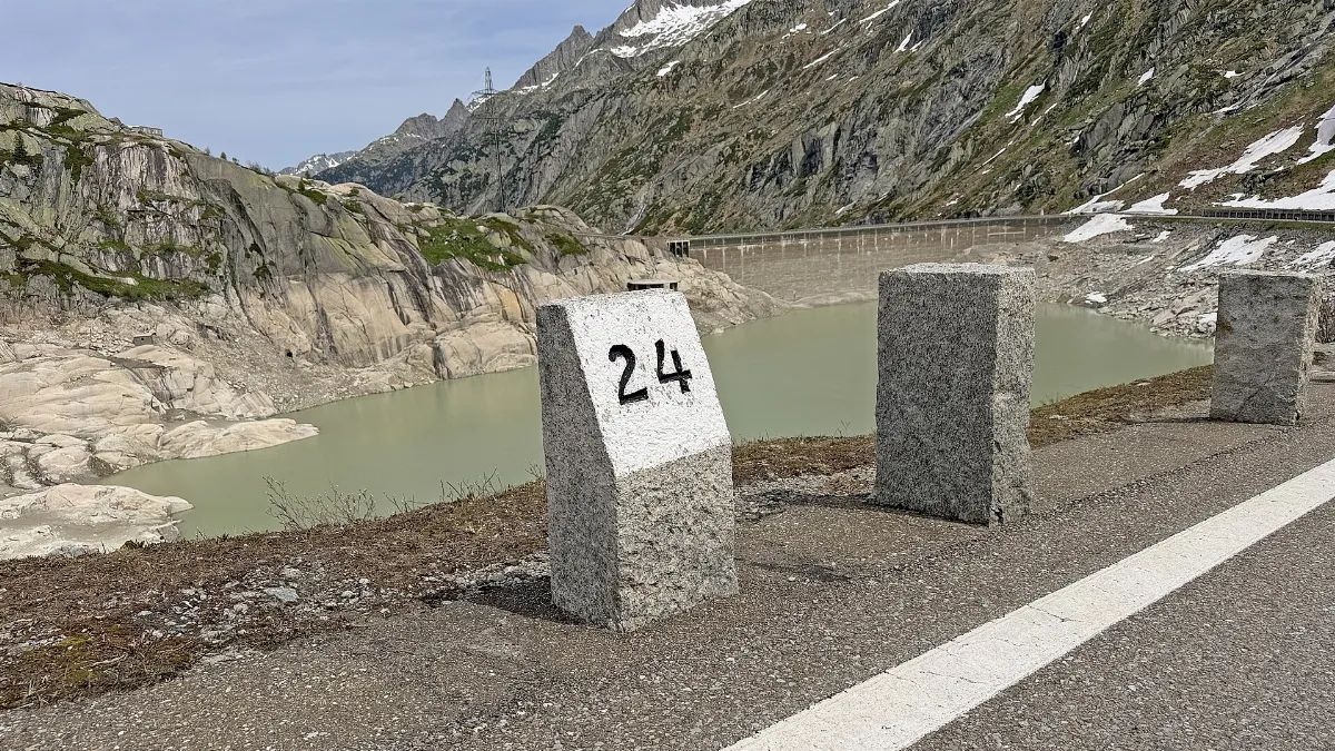 Milestone Innertkirchen - Grimselpass km 24 (01)