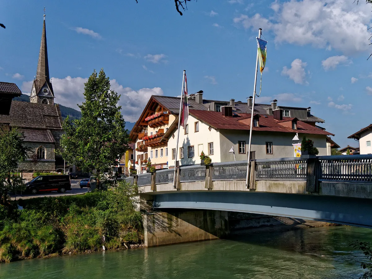 GlocknerbrueckeBruckNordost