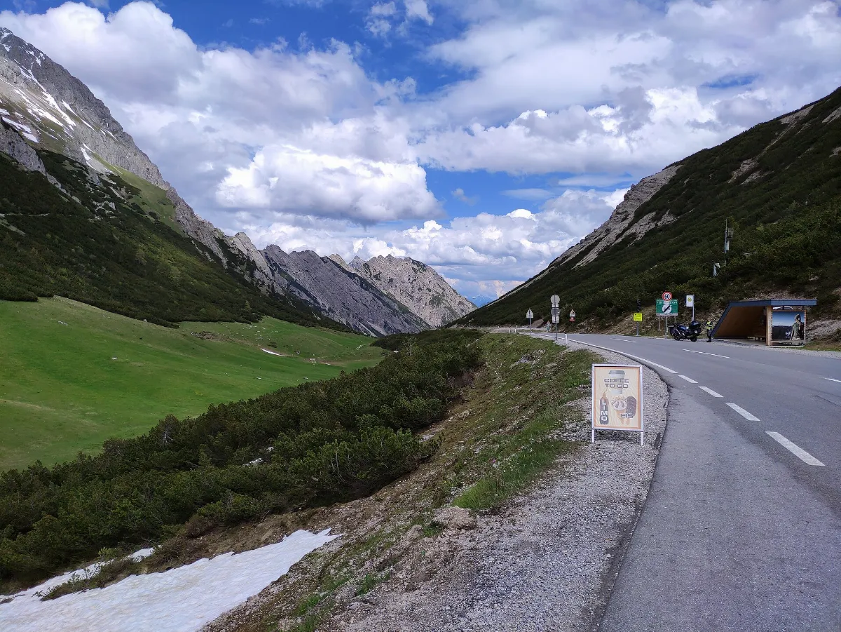 Hahntennjoch - Blick nach Osten