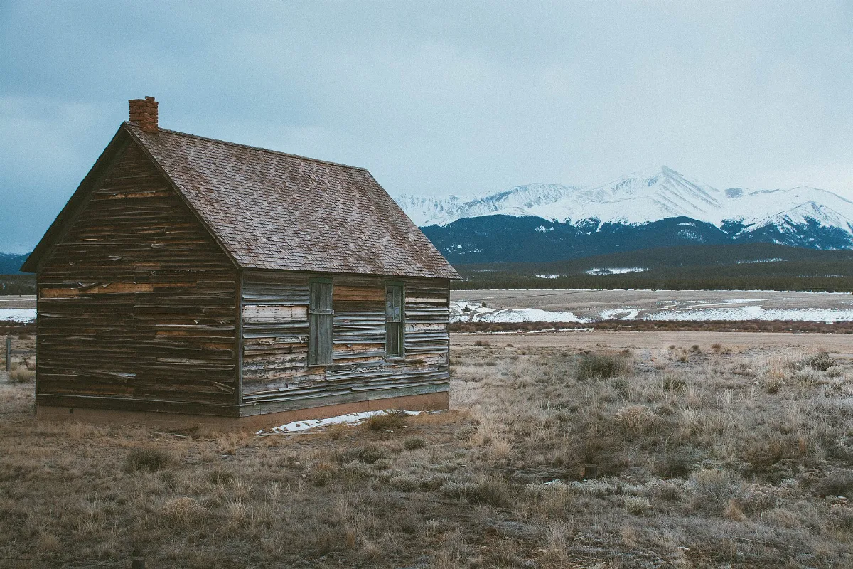 Roadside views (Unsplash)