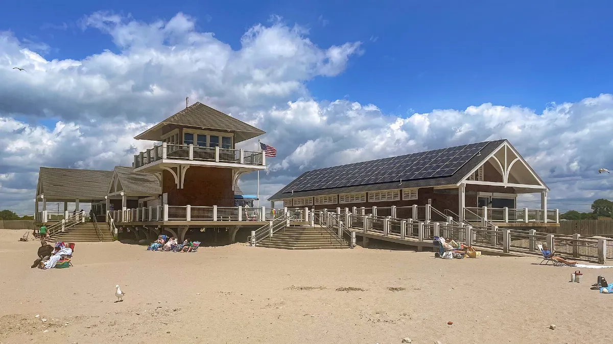 Roger Wheeler State Beach (53844731671)