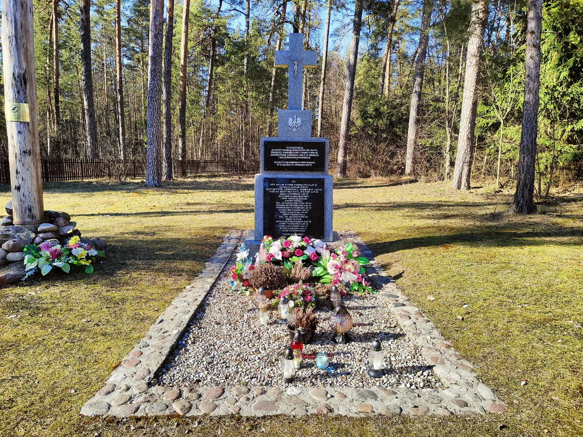 Studzieniczna cmentarz grób 43