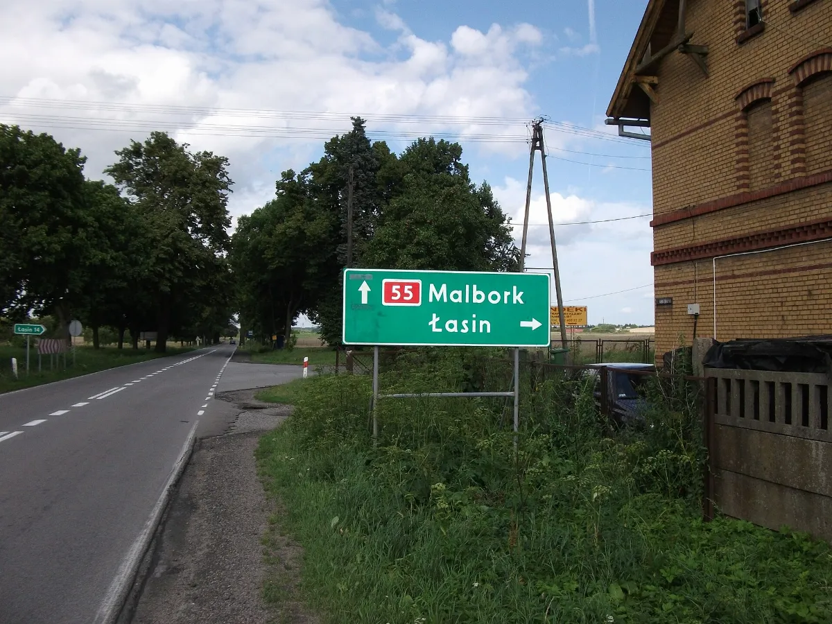 DK55 w Gardei koło PKP kierunek Kwidzyn