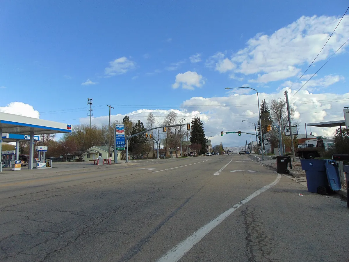 South at SR-32 & SR-150 junction, Apr 16