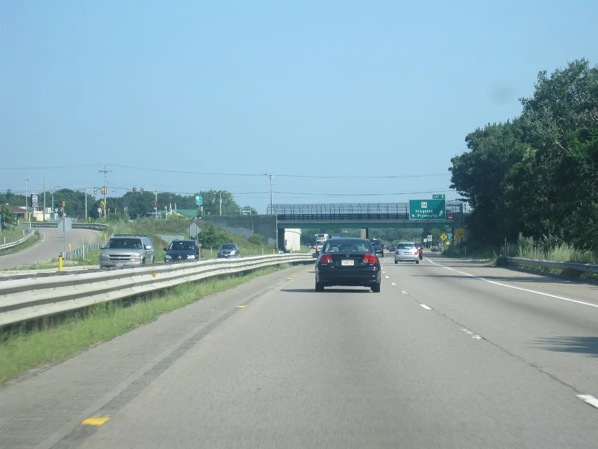 MA 3 north Exit 9