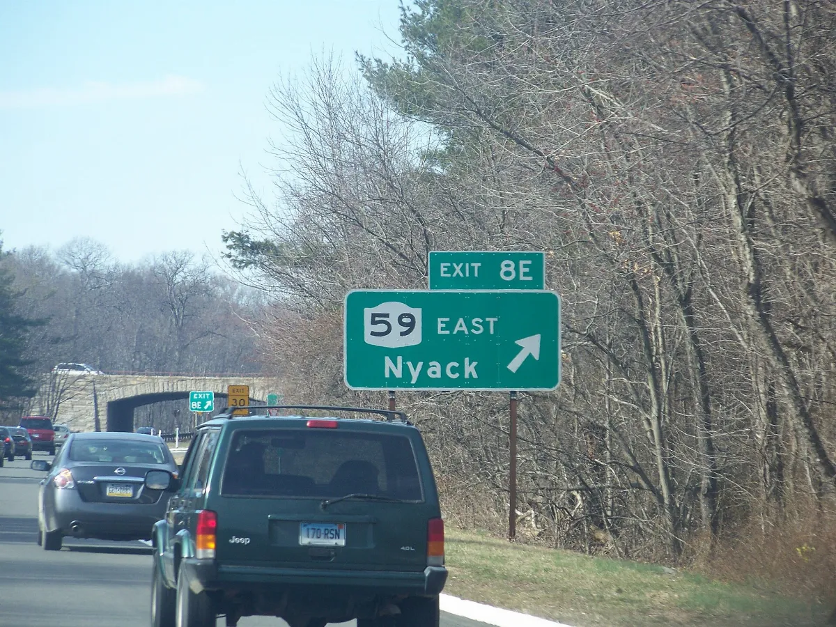 NY 59 sign