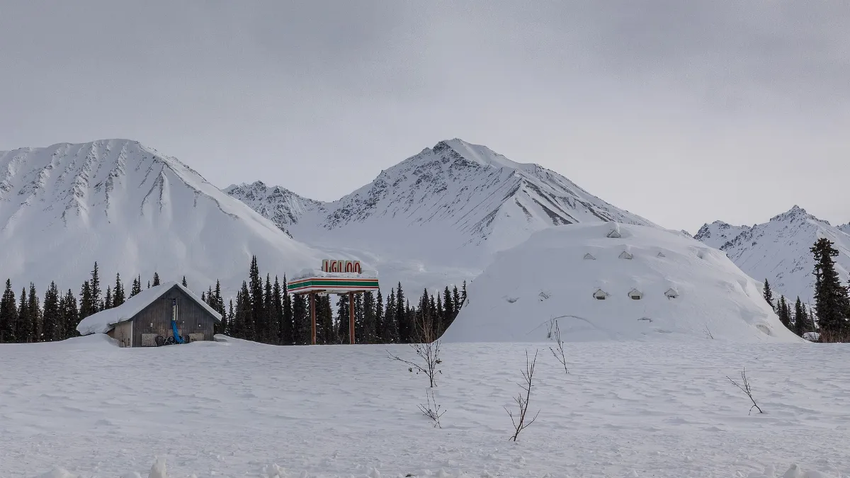Igloo (50790717476)