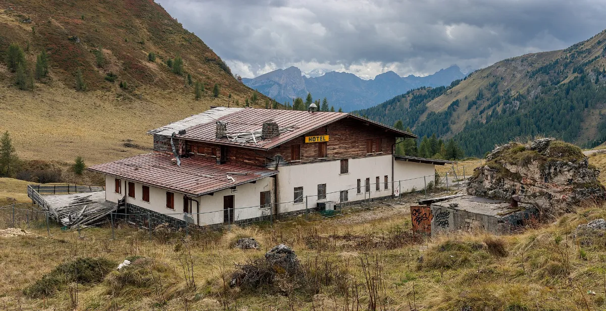 Hotel Enrosadira at Passo Giau, Colle Santa Lucia, Veneto, Italy, 2025 September