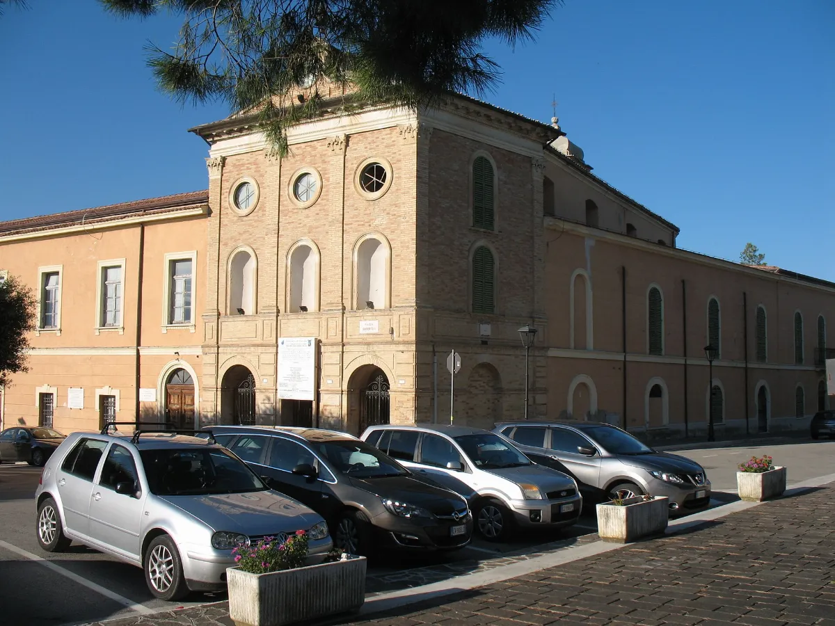 Convent in Alanno