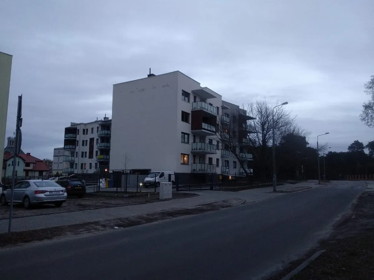 Blok ul Lesna 16030202