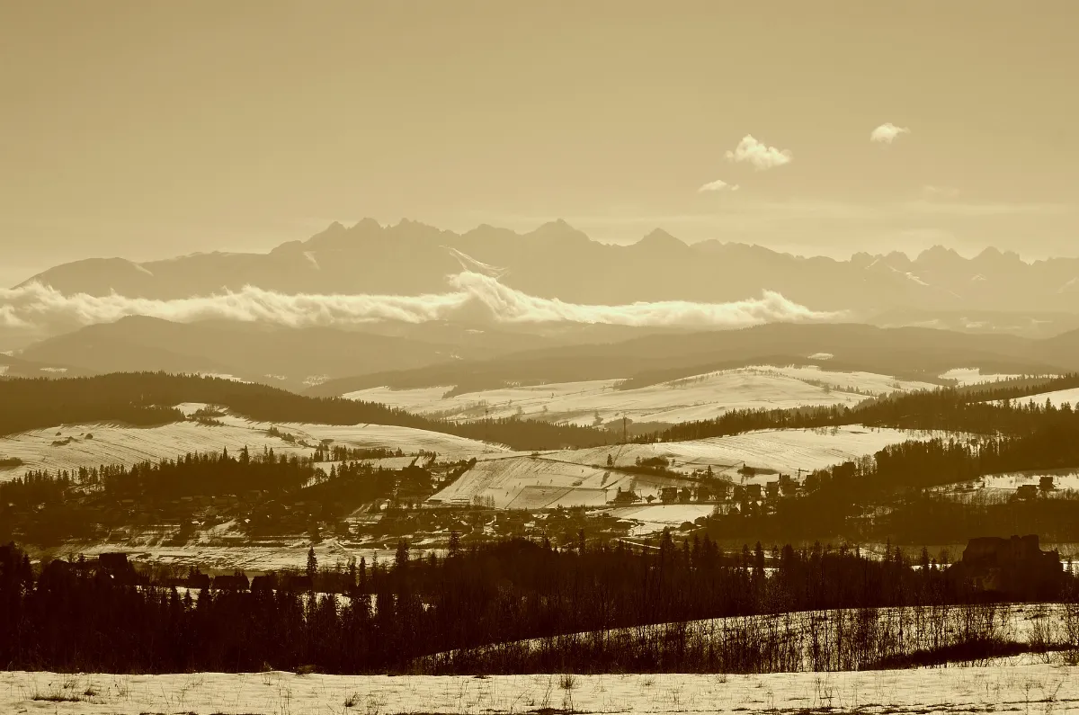 W ok. Przełęczy Snozka - panoramio
