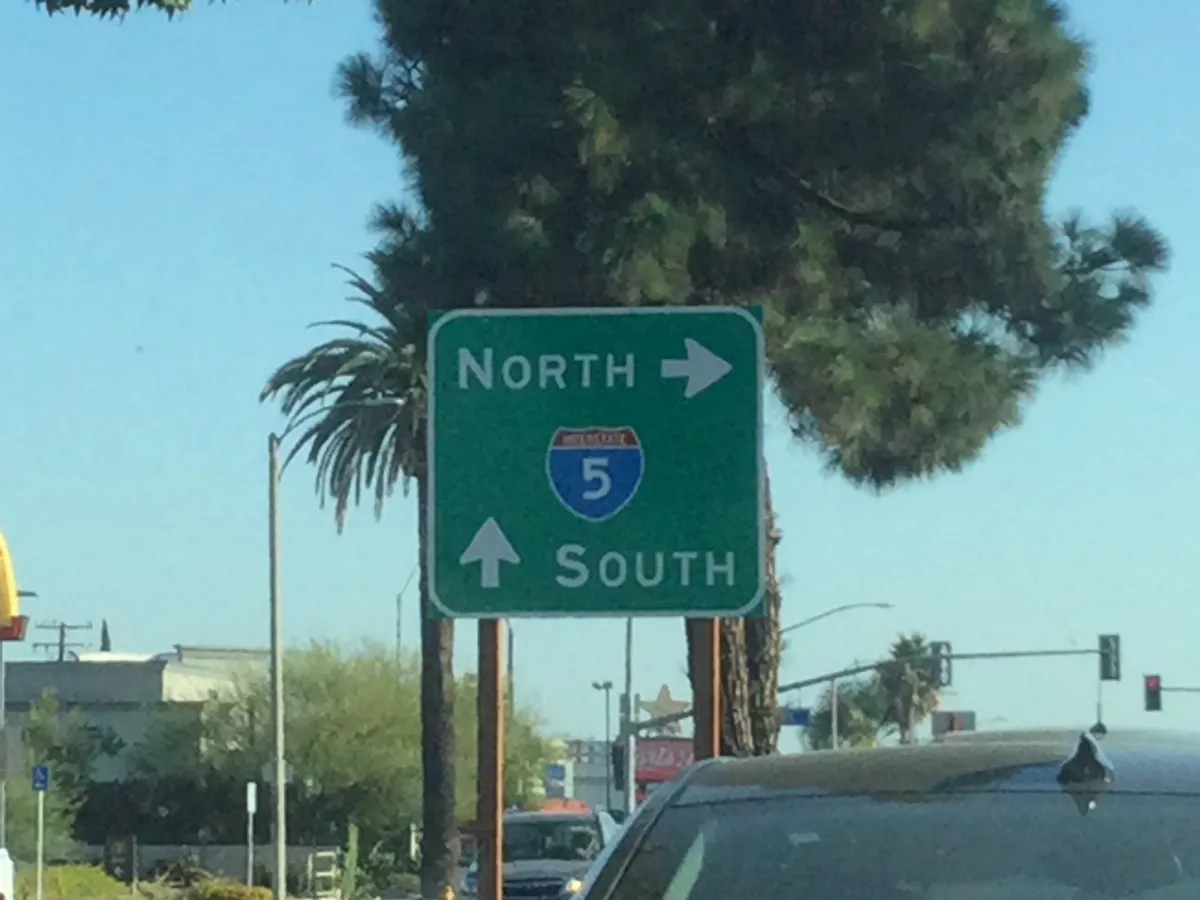 CA-Interstate 5 North and South Arrow Sign-Buena Park