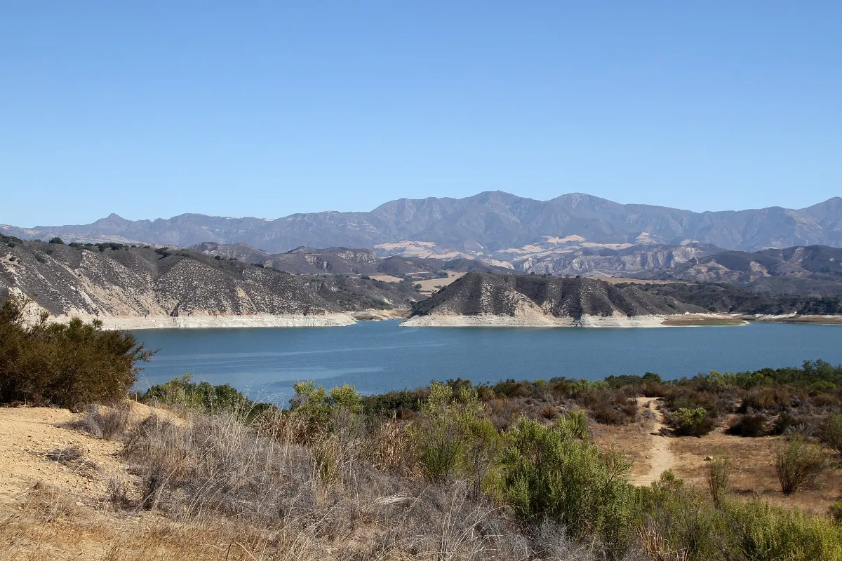Lake Cachuma (15391376960)