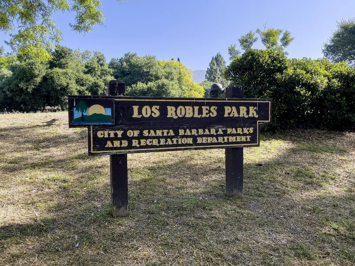 Los Robles Park