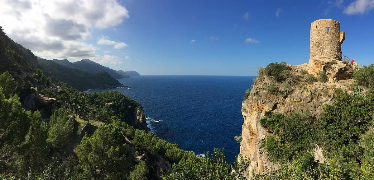 Serra de Tramutana Cornice