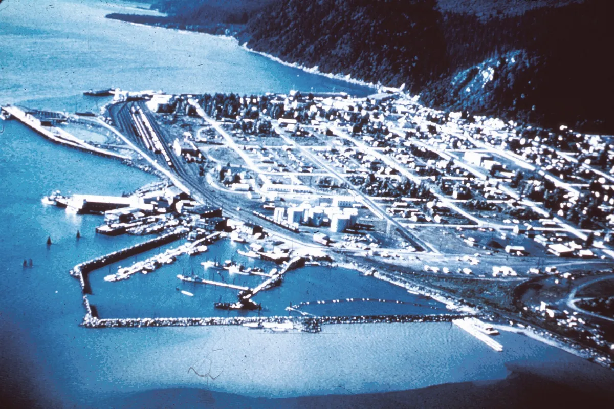 Seward before quake damage aeq00054