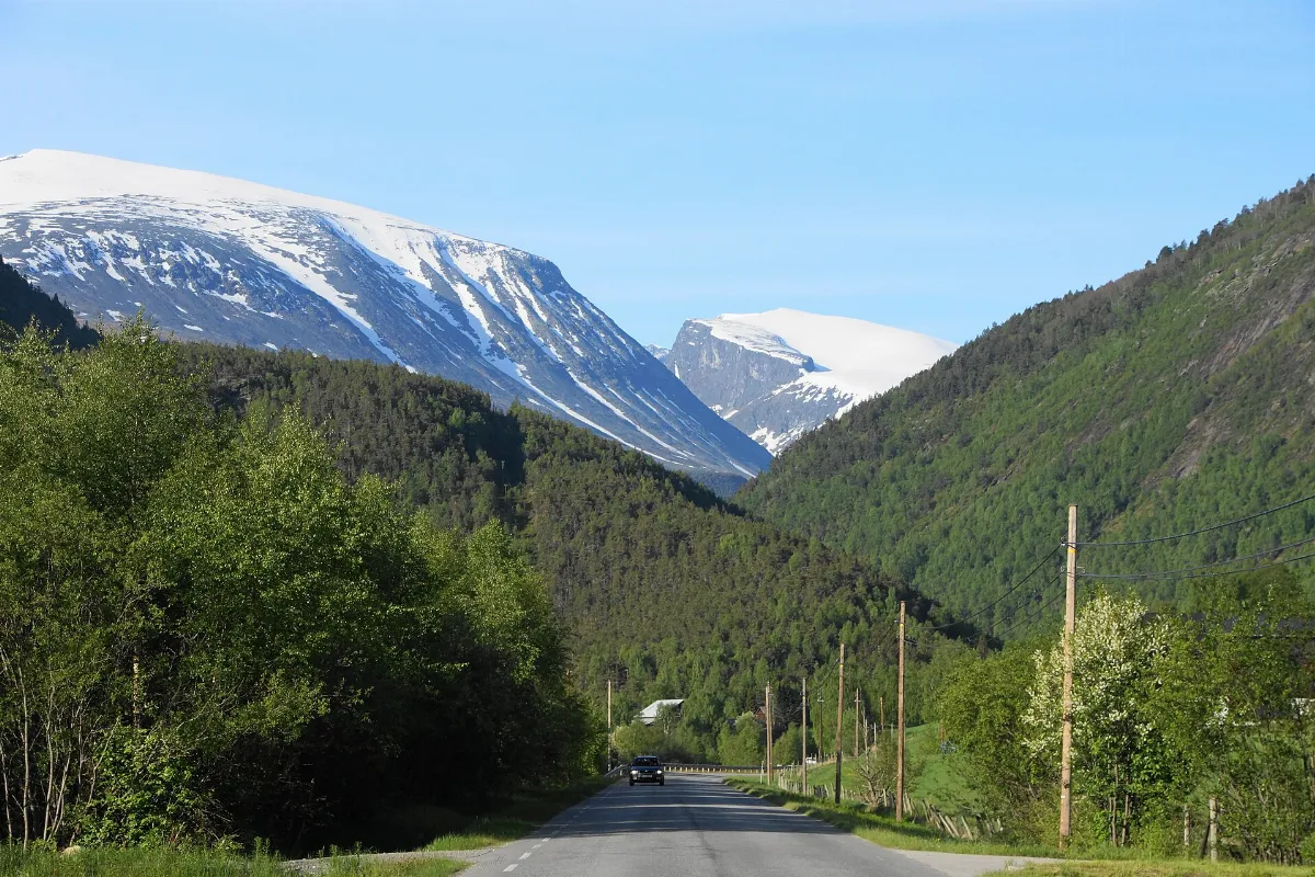 Norwegian County Road 55 at Bøverdalen