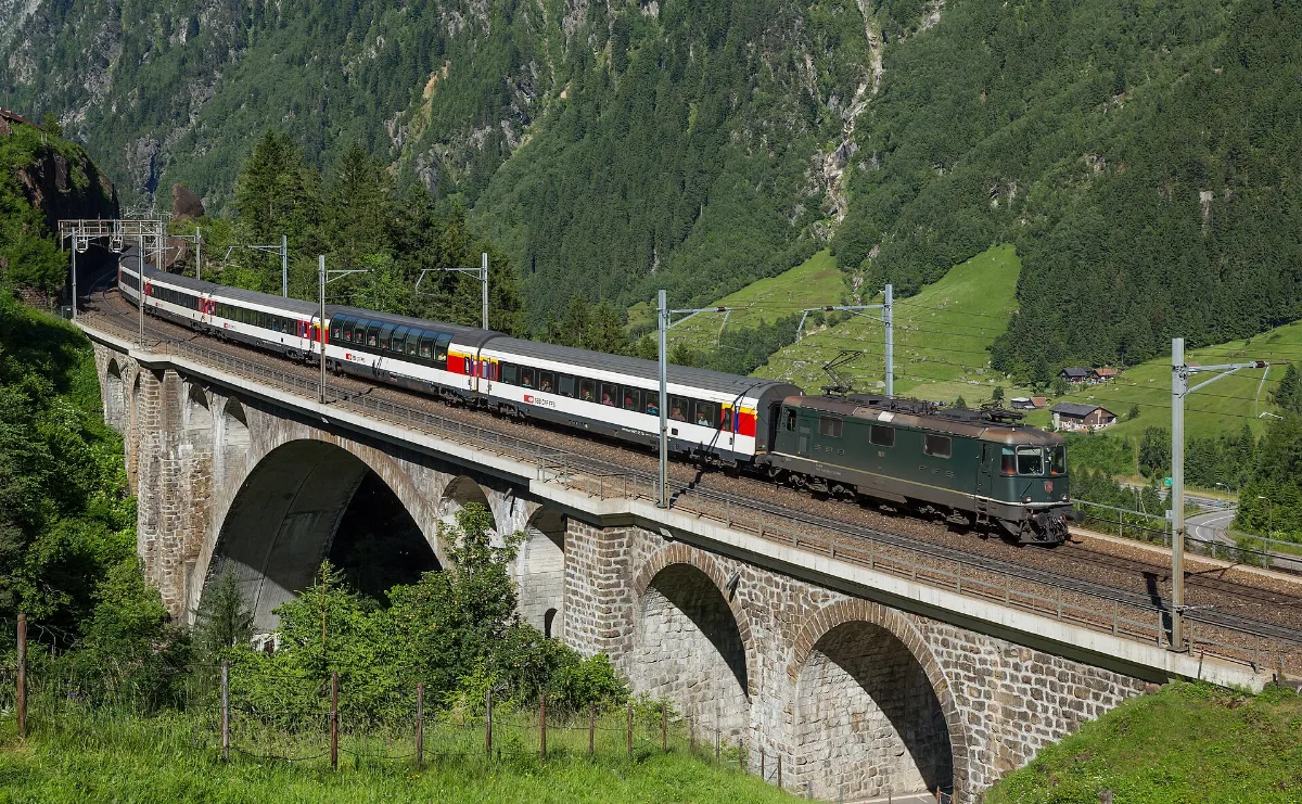 SBB Re 420 161 Mittlere Meienreussbrücke